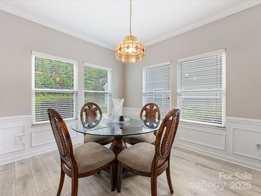 2513 Rosebud Court, Tega Cay, SC 29708.  MLS# CAR4284006, YatesRealty ID 30360. Dining room