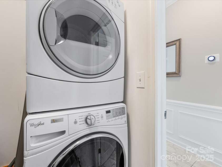 2513 Rosebud Court, Tega Cay, SC 29708.  MLS# CAR4284006, YatesRealty ID 30360. Laundry room with sink