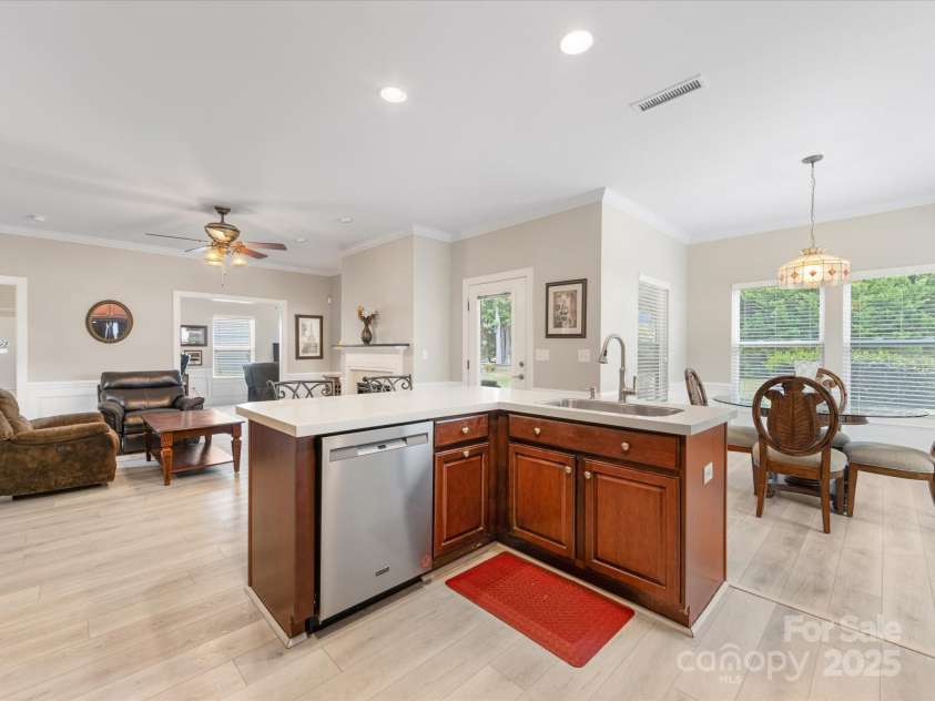 2513 Rosebud Court, Tega Cay, SC 29708.  MLS# CAR4284006, YatesRealty ID 30360. Open Floor plan