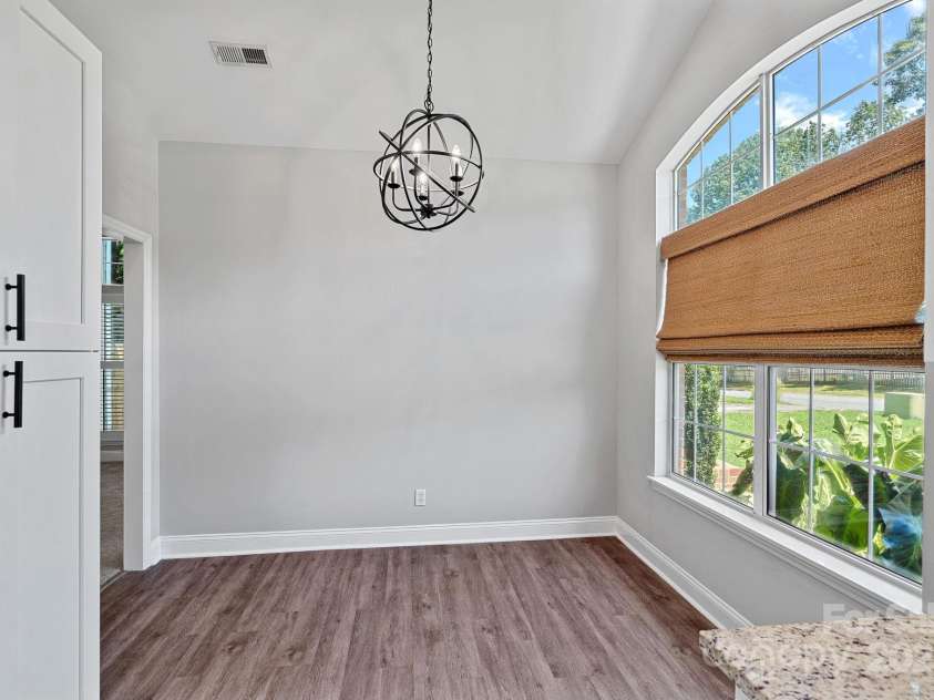 10415 Danesway Lane, Cornelius, NC 28031.  MLS# CAR4284118, YatesRealty ID 30361. 