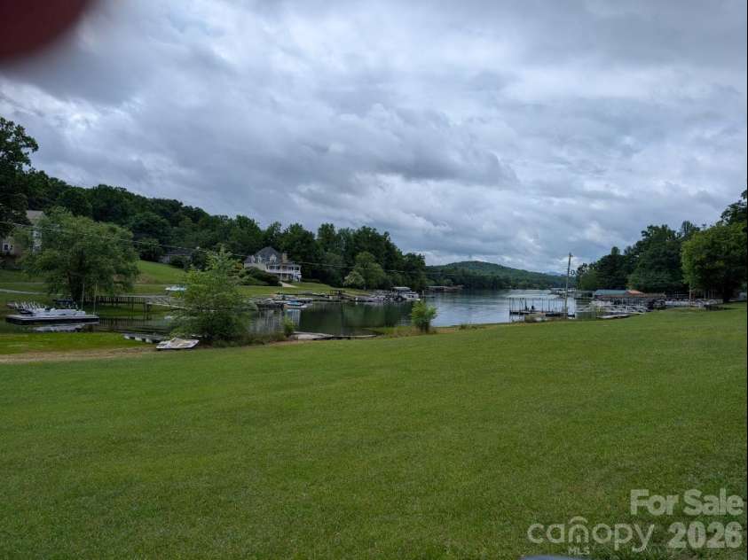 197 Dogwood Drive, Hayesville, NC 28904.  MLS# CAR4390310, YatesRealty ID 30361. 