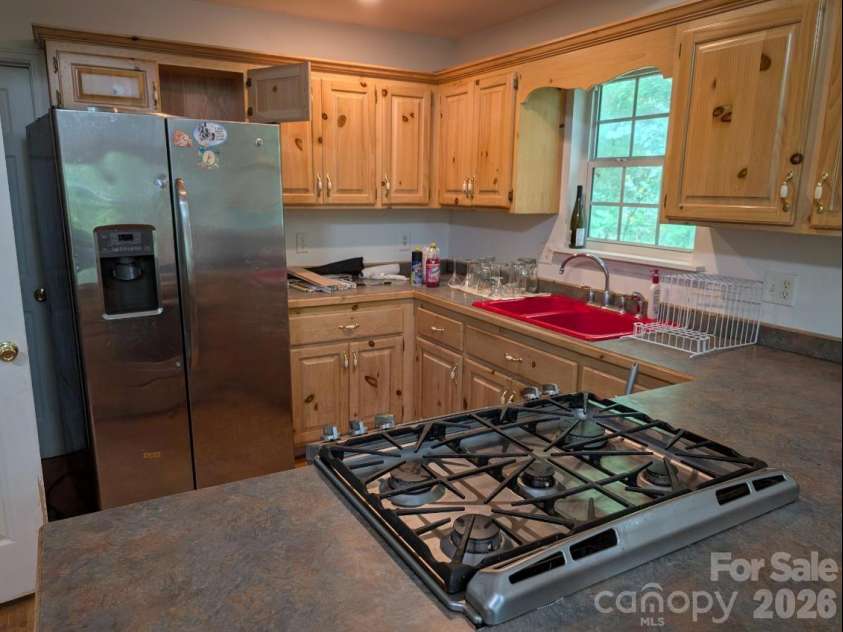 197 Dogwood Drive, Hayesville, NC 28904.  MLS# CAR4390310, YatesRealty ID 30361. 