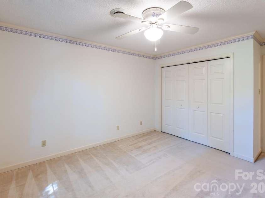 1171 Candlelight Drive, Rock Hill, SC 29732.  MLS# CAR4390230, YatesRealty ID 30362. 