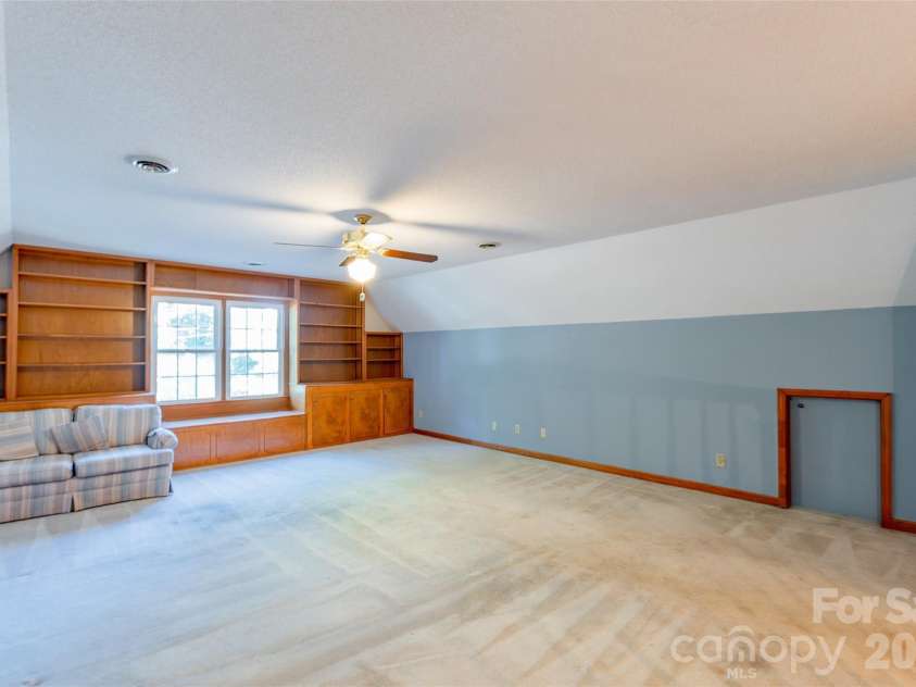 1171 Candlelight Drive, Rock Hill, SC 29732.  MLS# CAR4390230, YatesRealty ID 30362. 