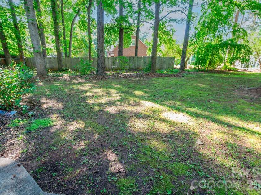 1171 Candlelight Drive, Rock Hill, SC 29732.  MLS# CAR4390230, YatesRealty ID 30362. 