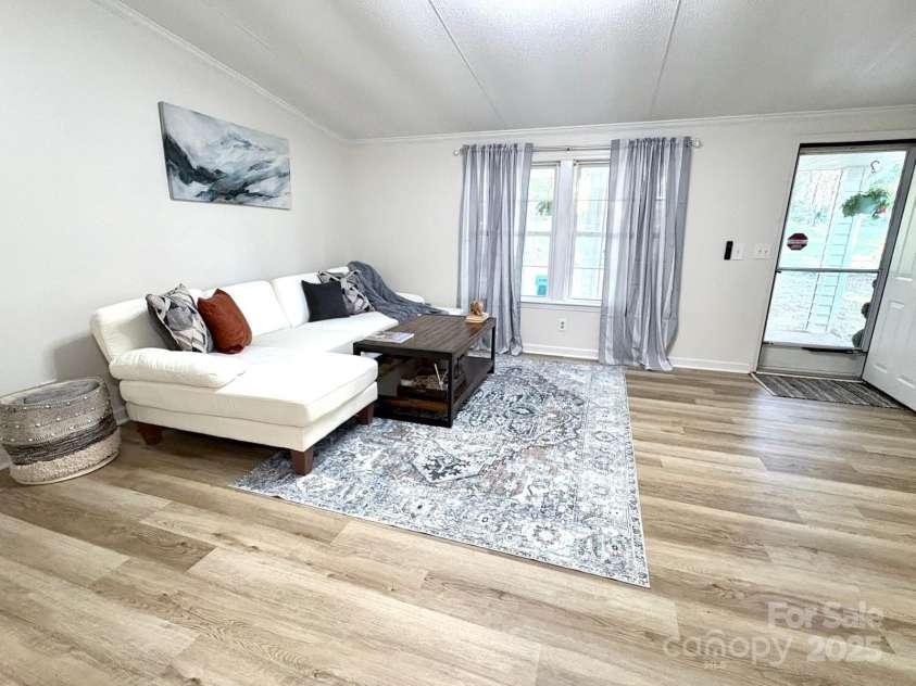 15900 Hubbard Road, Huntersville, NC 28078.  MLS# CAR4288214, YatesRealty ID 30362. 
