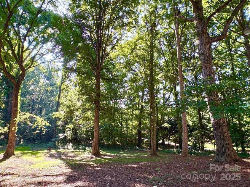 15900 Hubbard Road, Huntersville, NC 28078.  MLS# CAR4288214, YatesRealty ID 30362. 