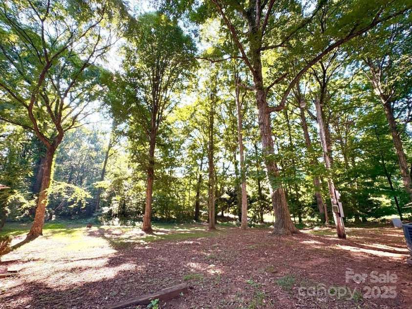 15900 Hubbard Road, Huntersville, NC 28078.  MLS# CAR4288214, YatesRealty ID 30362. 
