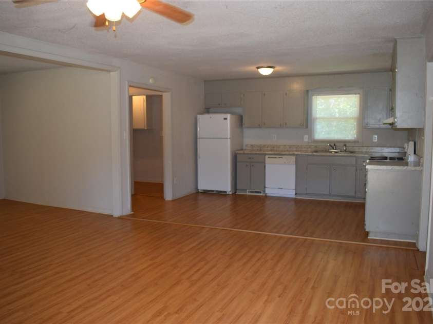 111 Mary Ann Road, Grover, NC 28073.  MLS# CAR4286707, YatesRealty ID 30363. 