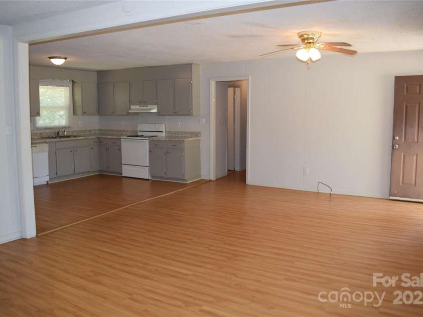 111 Mary Ann Road, Grover, NC 28073.  MLS# CAR4286707, YatesRealty ID 30363. 