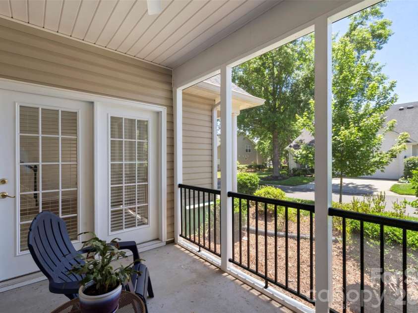 11719 Silverado Lane, Charlotte, NC 28277.  MLS# CAR4379939, YatesRealty ID 30363. 