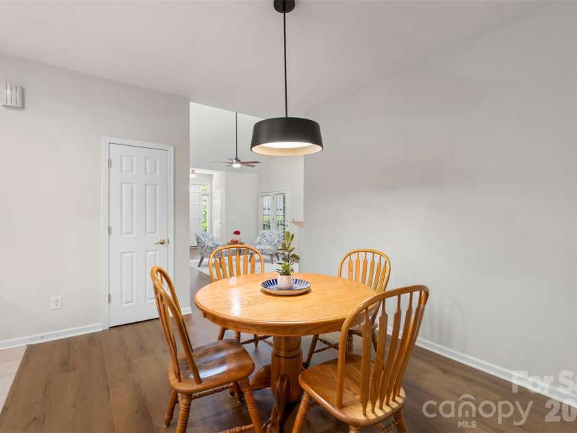 11719 Silverado Lane, Charlotte, NC 28277.  MLS# CAR4379939, YatesRealty ID 30363. 