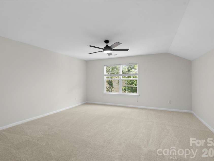 11719 Silverado Lane, Charlotte, NC 28277.  MLS# CAR4379939, YatesRealty ID 30363. 