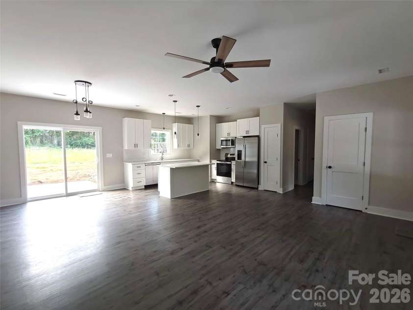 455 Newport Drive, Salisbury, NC 28144.  MLS# CAR4353401, YatesRealty ID 30367. 