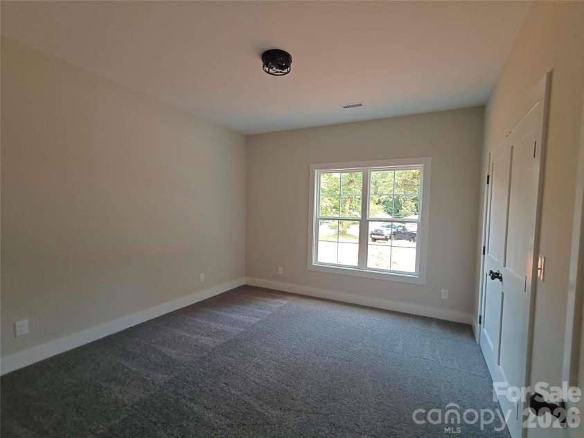 455 Newport Drive, Salisbury, NC 28144.  MLS# CAR4353401, YatesRealty ID 30367. 