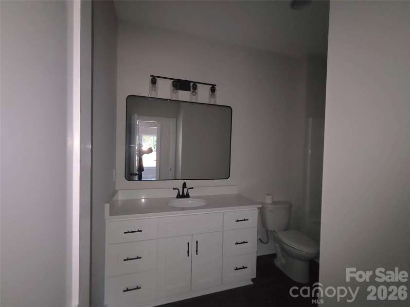 455 Newport Drive, Salisbury, NC 28144.  MLS# CAR4353401, YatesRealty ID 30367. 