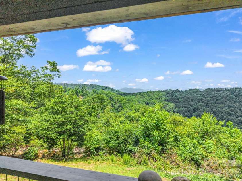 1300 Towery Trace, Ellenboro, NC 28040.  MLS# CAR4389985, YatesRealty ID 30368. 