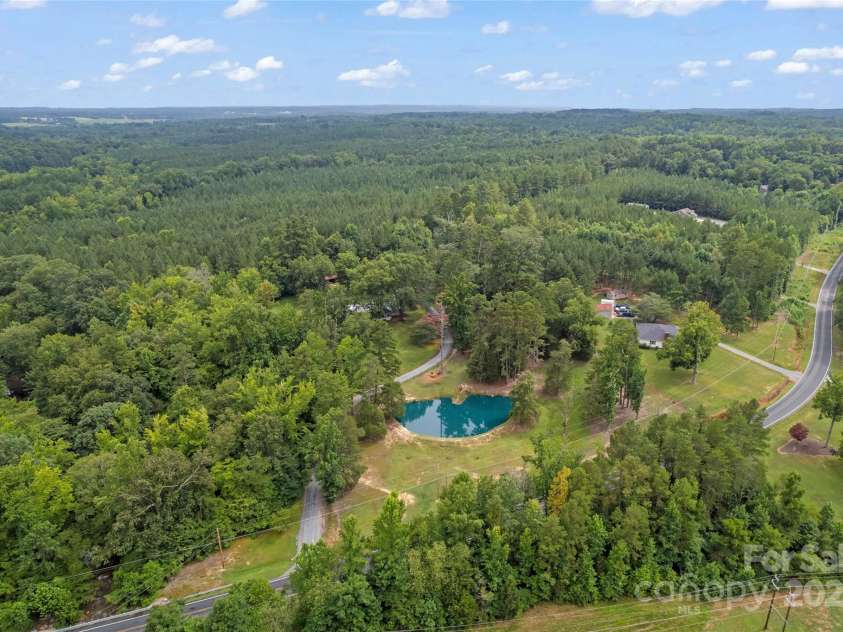895 Mount Pleasant Road, Mount Pleasant, NC 28124.  MLS# CAR4287201, YatesRealty ID 30369. 