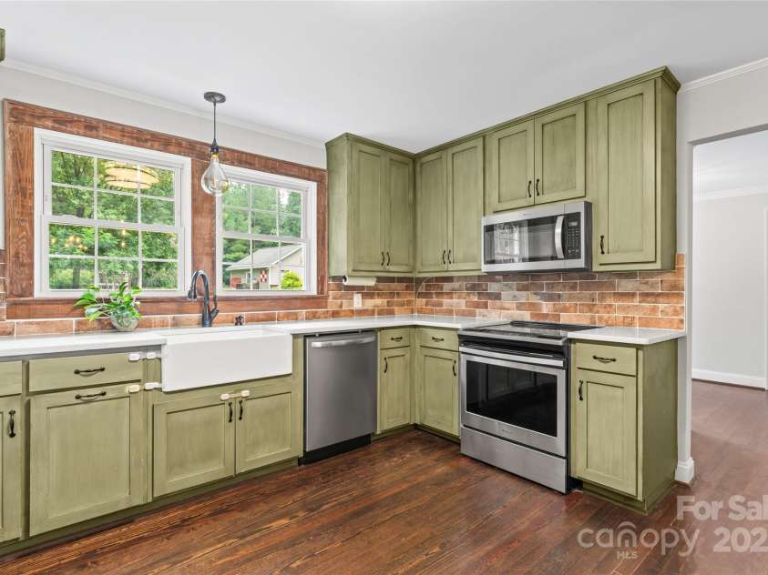 895 Mount Pleasant Road, Mount Pleasant, NC 28124.  MLS# CAR4287201, YatesRealty ID 30369. 