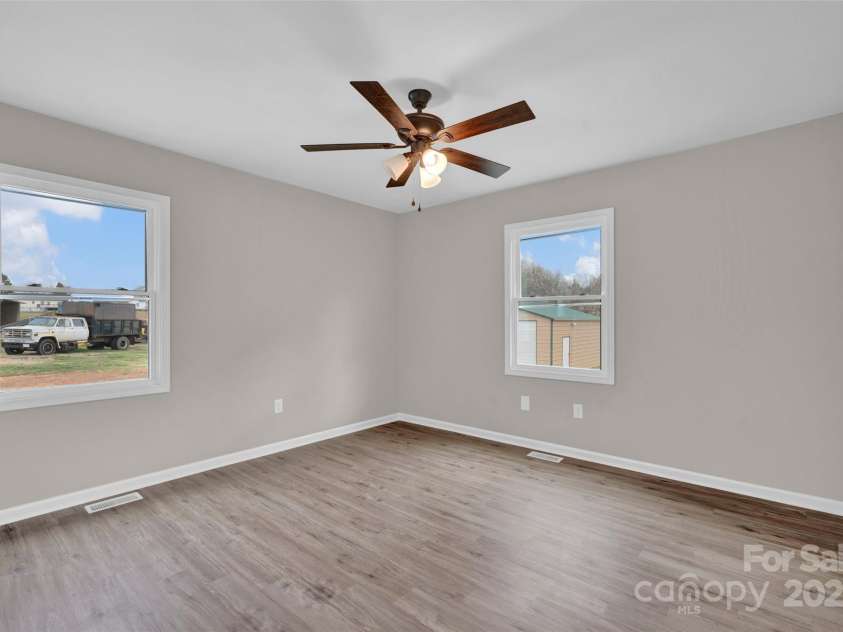 155 Country Lane, Mooresville, NC 28115.  MLS# CAR4235739, YatesRealty ID 3037. 