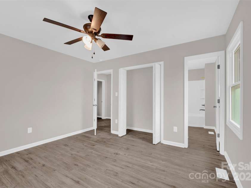 155 Country Lane, Mooresville, NC 28115.  MLS# CAR4235739, YatesRealty ID 3037. 