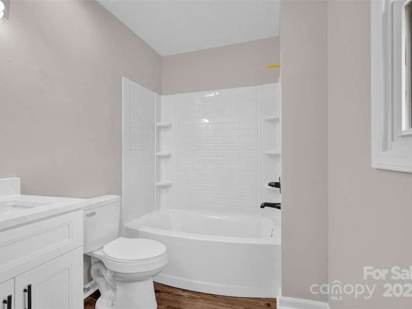 155 Country Lane, Mooresville, NC 28115.  MLS# CAR4235739, YatesRealty ID 3037. 