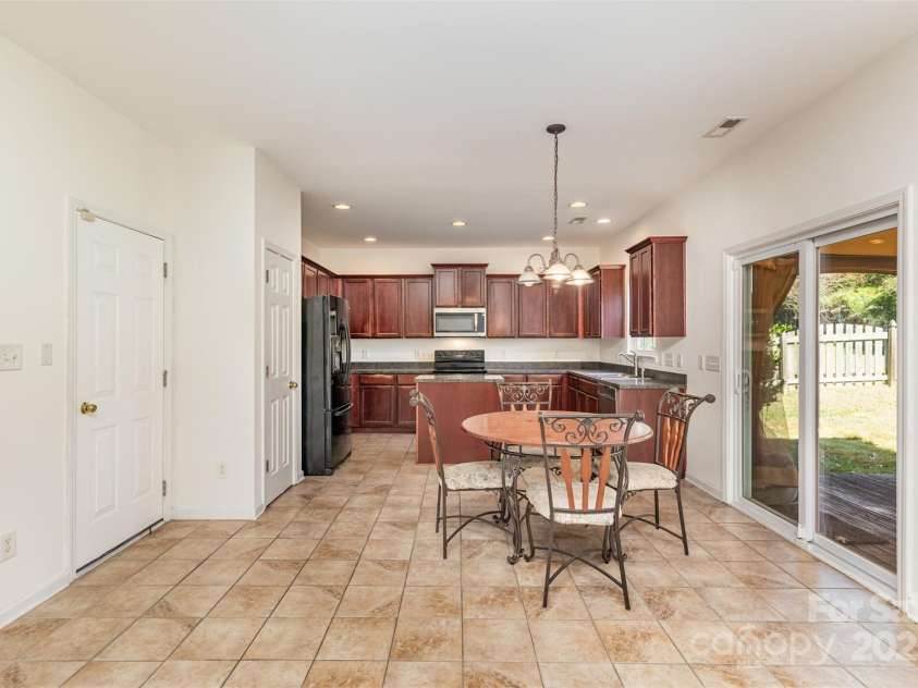 6237 Shelley Avenue, Charlotte, NC 28269.  MLS# CAR4224601, YatesRealty ID 3037. 