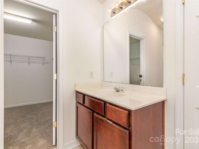 6237 Shelley Avenue, Charlotte, NC 28269.  MLS# CAR4224601, YatesRealty ID 3037. 