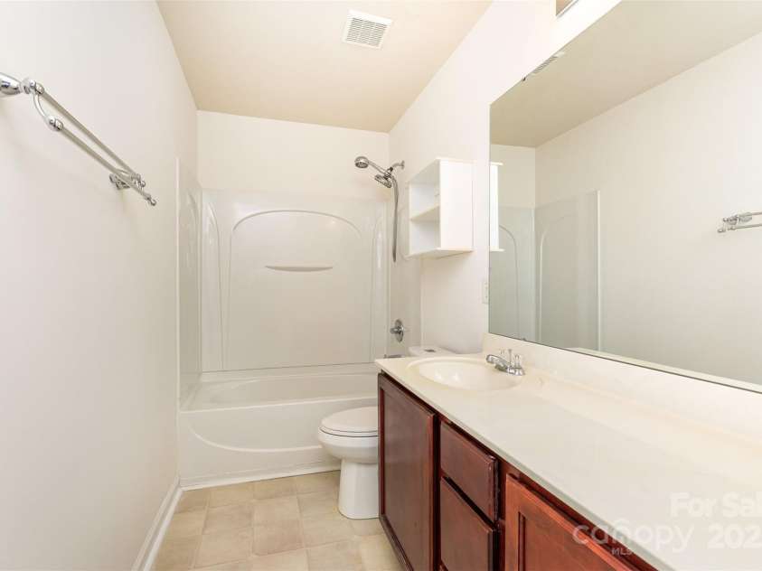 6237 Shelley Avenue, Charlotte, NC 28269.  MLS# CAR4224601, YatesRealty ID 3037. 