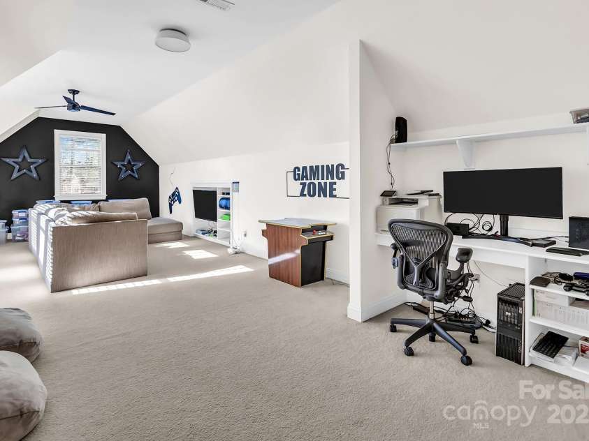 394 Stone Cliff Lane, Clover, SC 29710.  MLS# CAR4268613, YatesRealty ID 30370. Bonus Room on Upper Floor