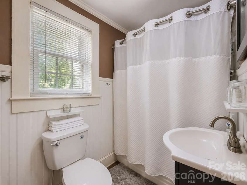 4580 Kiser Island Road, Terrell, NC 28682.  MLS# CAR4393376, YatesRealty ID 30370. 