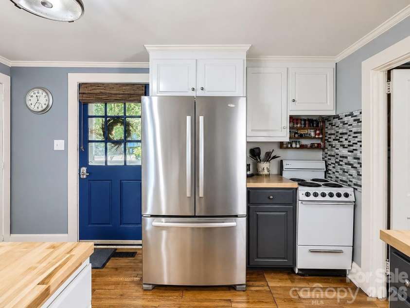 4580 Kiser Island Road, Terrell, NC 28682.  MLS# CAR4393376, YatesRealty ID 30370. 