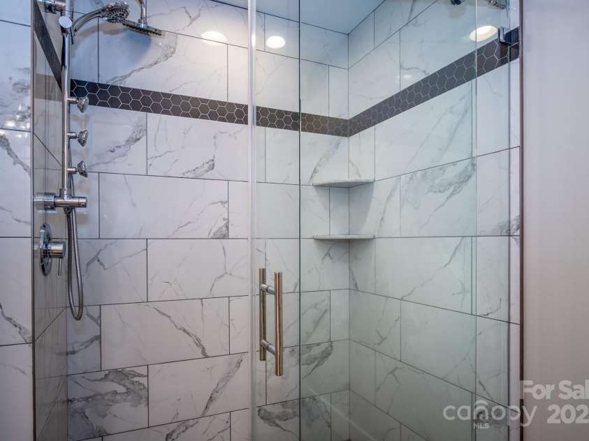 50 Red Clover Lane, Pisgah Forest, NC 28768.  MLS# CAR4271803, YatesRealty ID 30371. Primary shower