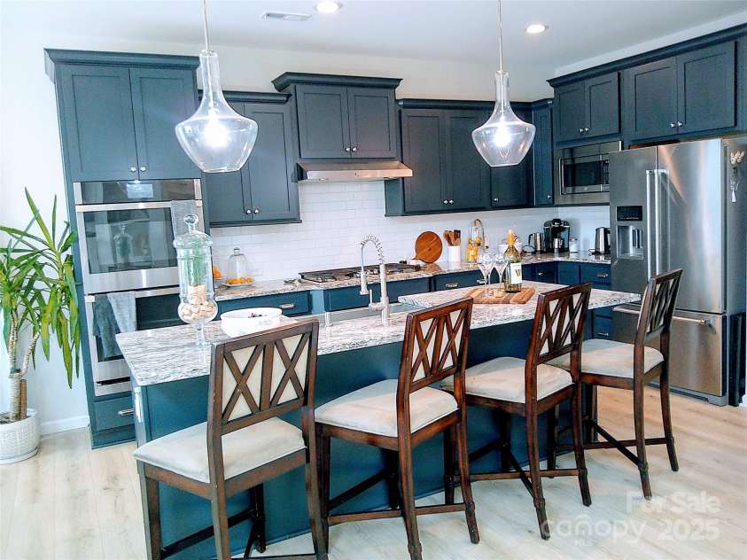 1141 Overlake Drive, Belmont, NC 28012.  MLS# CAR4273602, YatesRealty ID 30372. 