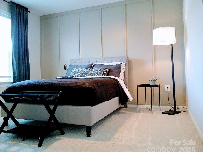 1141 Overlake Drive, Belmont, NC 28012.  MLS# CAR4273602, YatesRealty ID 30372. 