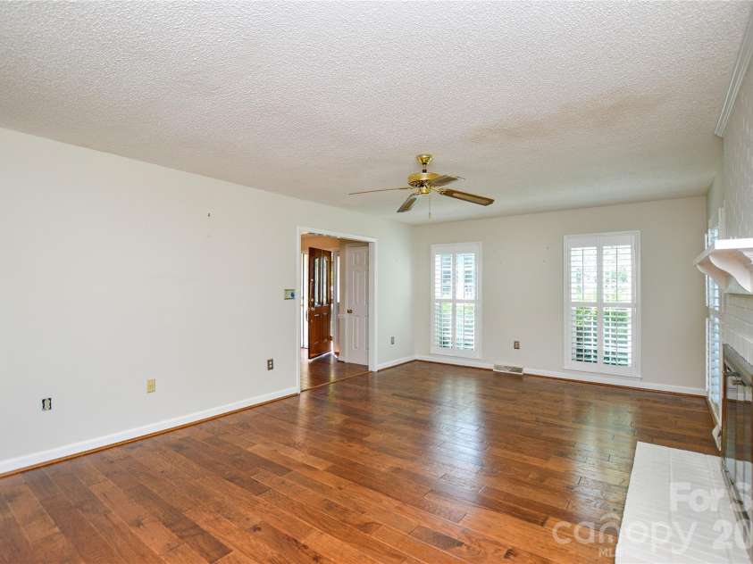 9604 Stanton Green Court, Charlotte, NC 28277.  MLS# CAR4393459, YatesRealty ID 30373. 