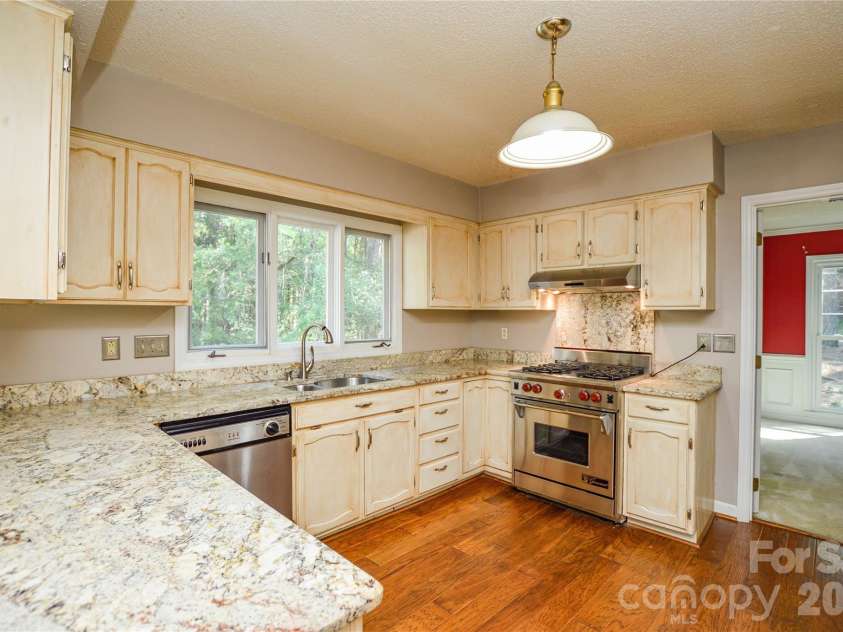 9604 Stanton Green Court, Charlotte, NC 28277.  MLS# CAR4393459, YatesRealty ID 30373. 