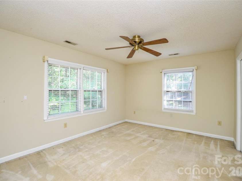 9604 Stanton Green Court, Charlotte, NC 28277.  MLS# CAR4393459, YatesRealty ID 30373. 