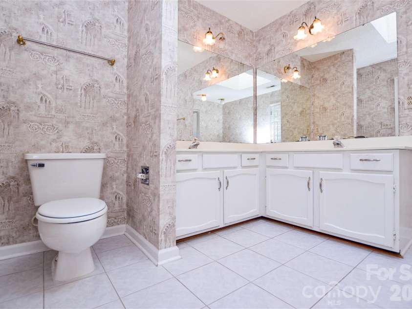 9604 Stanton Green Court, Charlotte, NC 28277.  MLS# CAR4393459, YatesRealty ID 30373. 