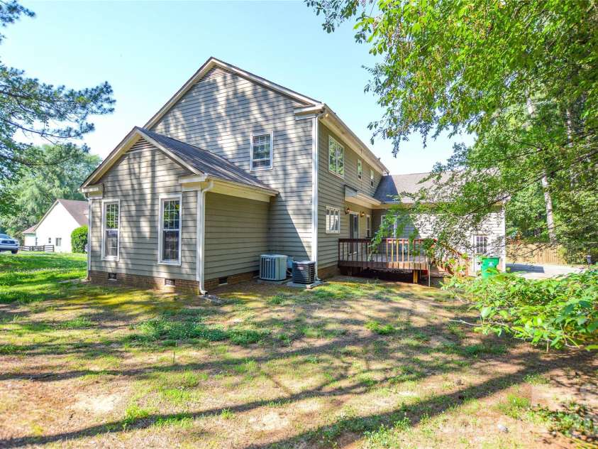 9604 Stanton Green Court, Charlotte, NC 28277.  MLS# CAR4393459, YatesRealty ID 30373. 