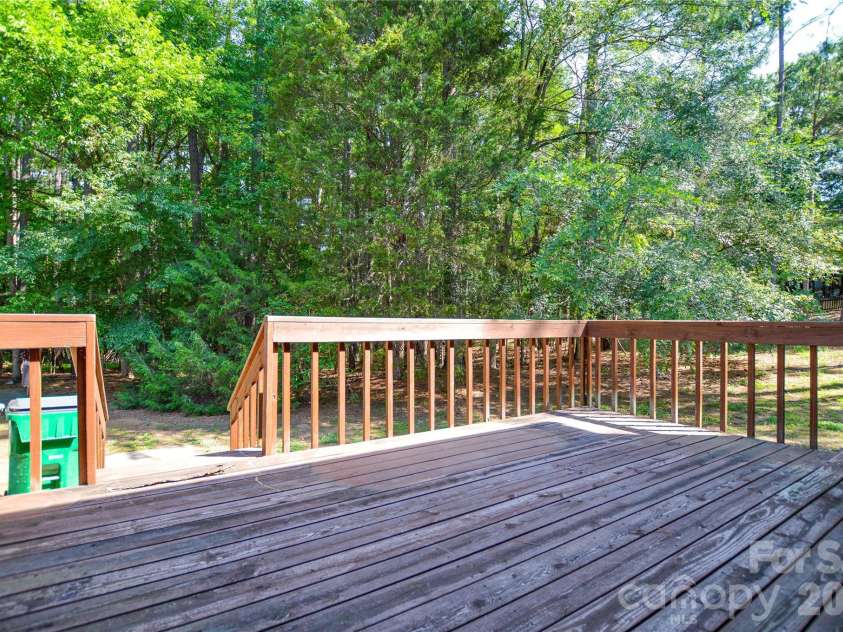 9604 Stanton Green Court, Charlotte, NC 28277.  MLS# CAR4393459, YatesRealty ID 30373. 