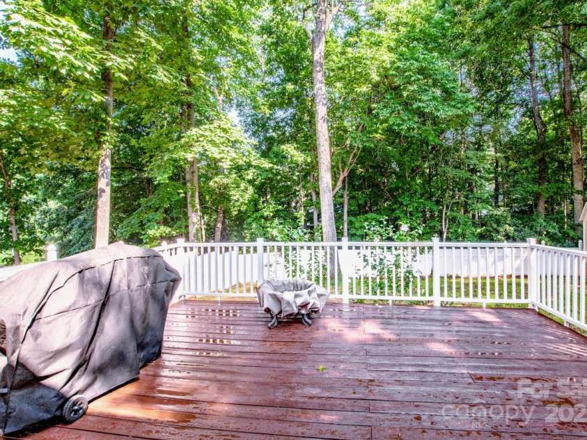 146 Valley Glen Drive, Troutman, NC 28166.  MLS# CAR4267527, YatesRealty ID 30375. 