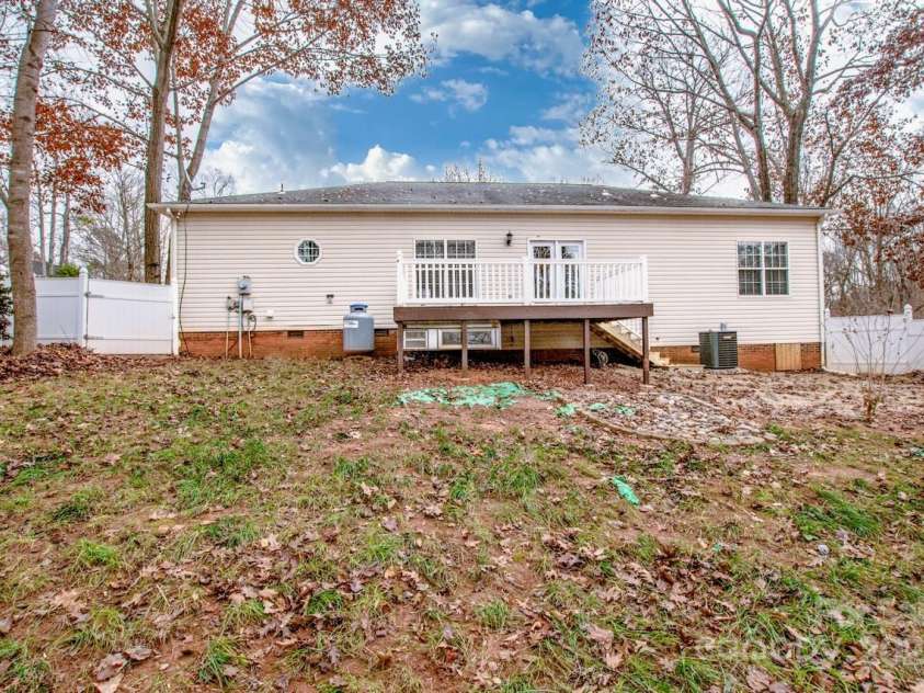 146 Valley Glen Drive, Troutman, NC 28166.  MLS# CAR4321225, YatesRealty ID 30375. 