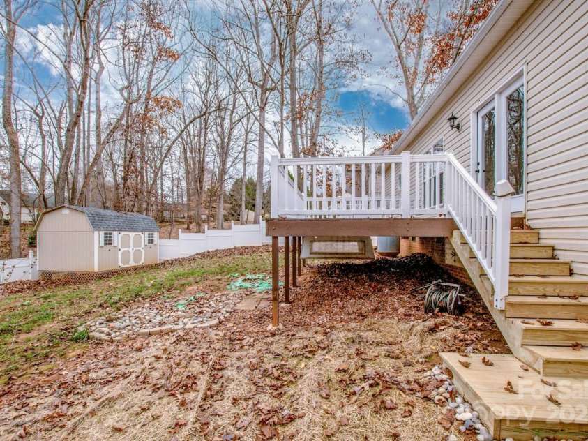 146 Valley Glen Drive, Troutman, NC 28166.  MLS# CAR4321225, YatesRealty ID 30375. 