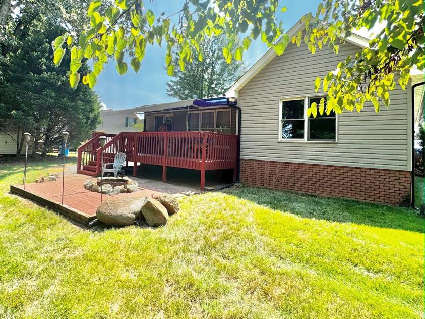 609 Redah Avenue, Locust, NC 28097.  MLS# CAR4393340, YatesRealty ID 30375. 