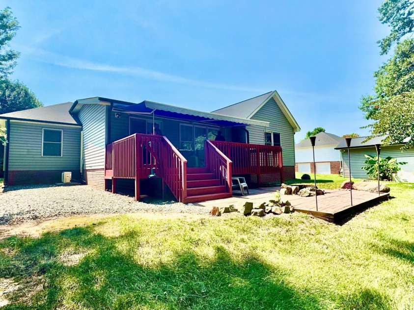 609 Redah Avenue, Locust, NC 28097.  MLS# CAR4393340, YatesRealty ID 30375. 