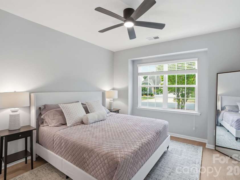 13314 Canterbury Castle Drive, Charlotte, NC 28273.  MLS# CAR4381794, YatesRealty ID 30376. 