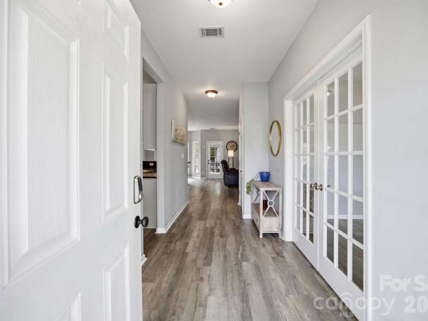 120 Louden Drive, Mooresville, NC 28115.  MLS# CAR4389862, YatesRealty ID 30378. 