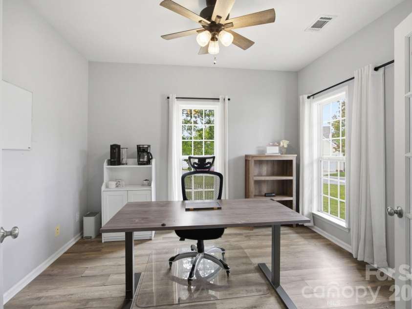 120 Louden Drive, Mooresville, NC 28115.  MLS# CAR4389862, YatesRealty ID 30378. 