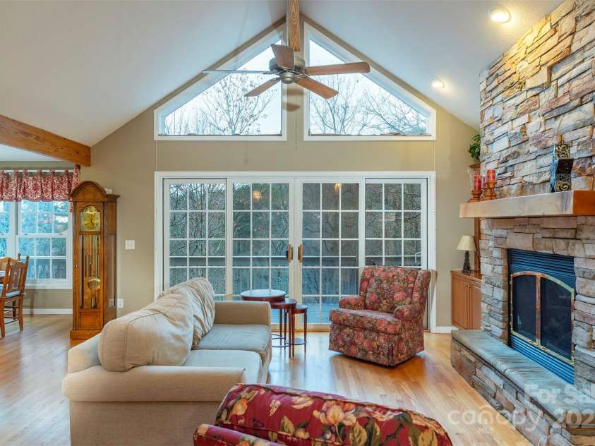 128 Sullivan Lane, Lake Lure, NC 28746.  MLS# CAR4327732, YatesRealty ID 3038. 